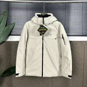 Arc'teryx Technical 3-in-1 Jacket | Gore-Tex Shell & Detachable Down Liner